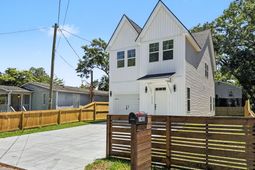 1903 Emden Street photo 4