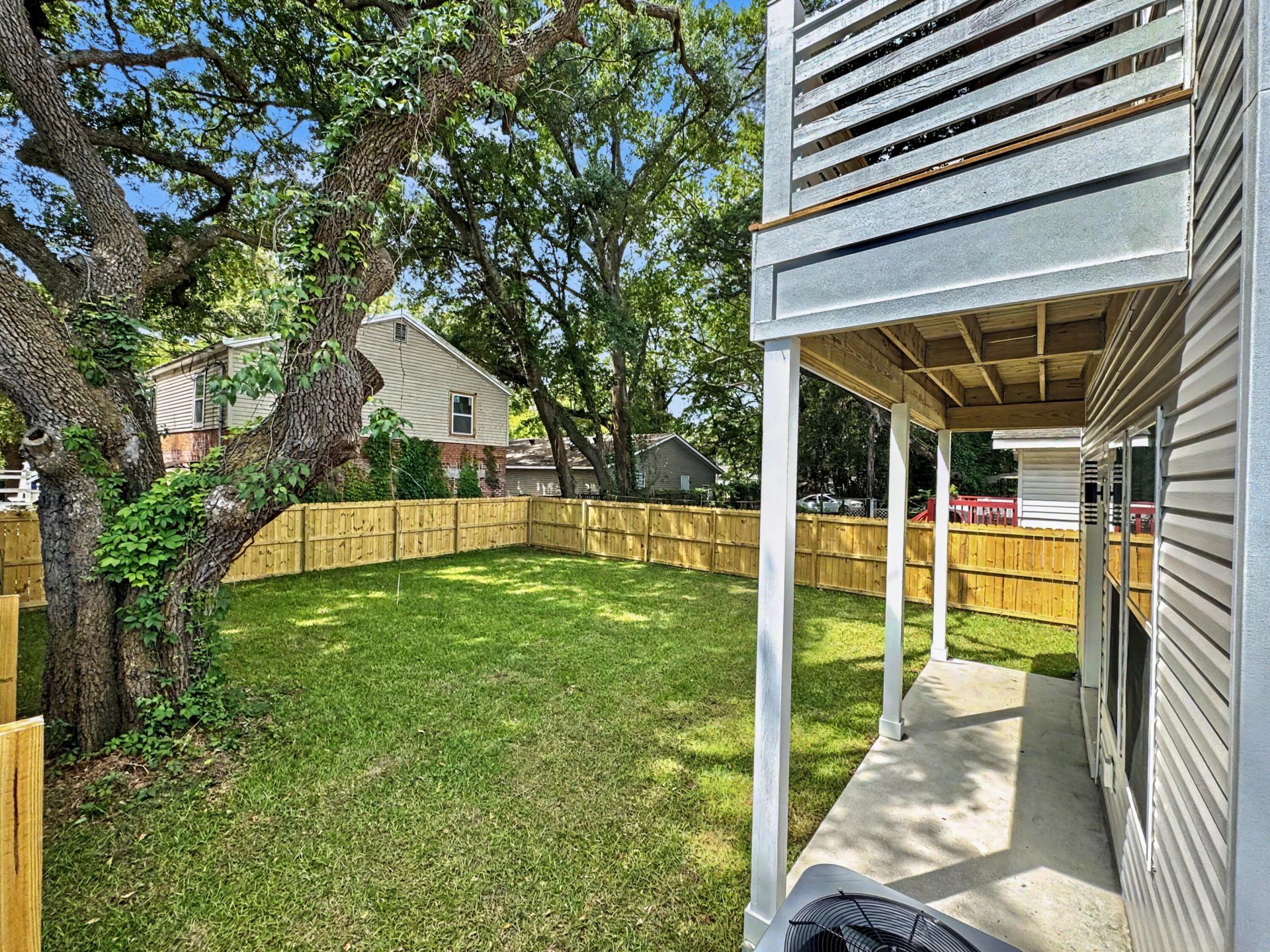 1903 Emden Street Photo 45