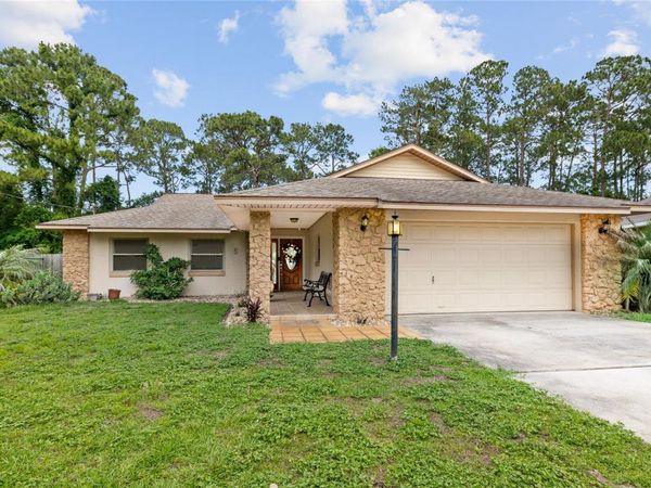 5 WAYLAND PLACE , PALM COAST, FL 32164