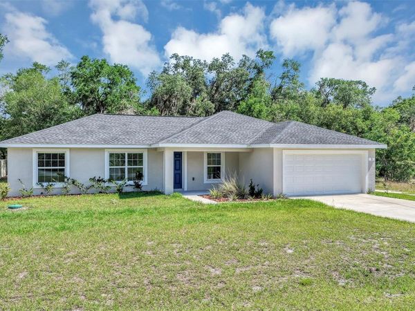 5 LOCUST RADIAL CIRCLE , OCALA, FL 34472