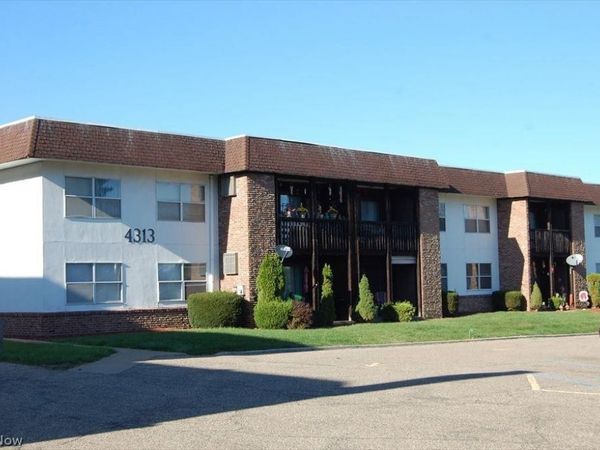 4313 Earl Drive, Unit B7, Steubenville, OH 43953