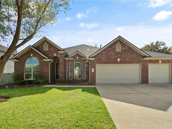 2405 Speidel DR, Pflugerville, TX 78660
