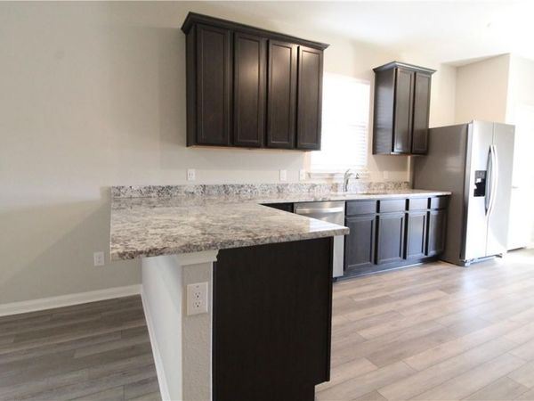 509 Washington DR, Liberty Hill, TX 78642