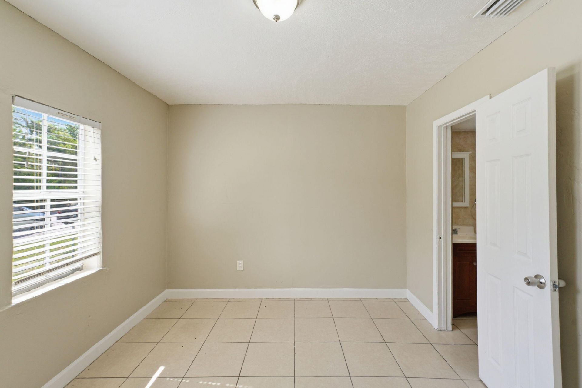 7604 NW 3rd Avenue, Miami, FL 33150 Photo