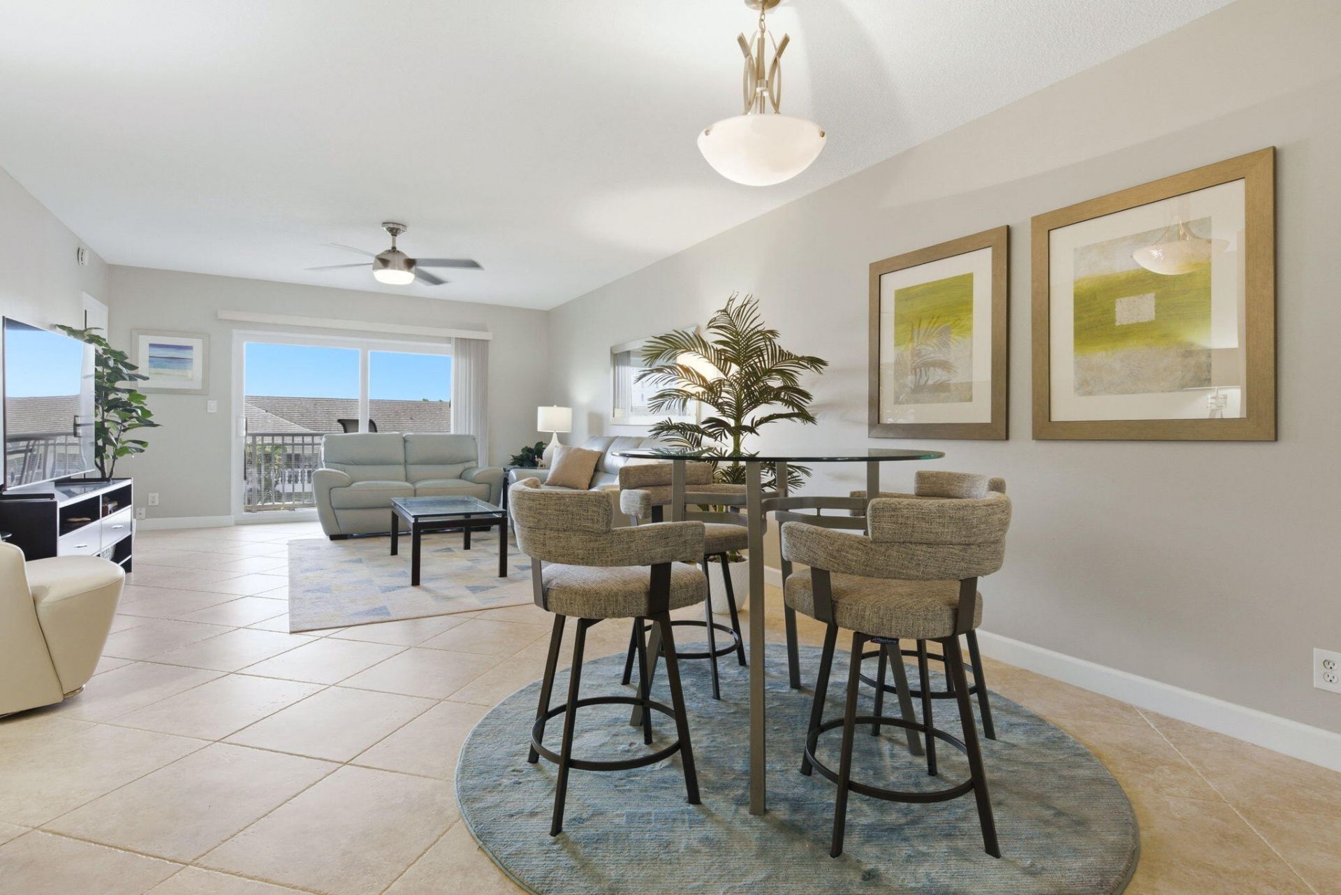 2880 NE 33rd Court, Unit 305, Fort Lauderdale, FL 33306 Photo