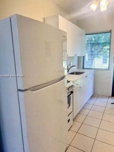 3 Santillane Ave , Unit 2, Coral Gables, FL 33134 Photo