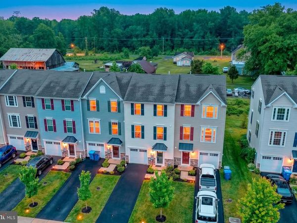 2049 RIVERS DRIVE , NEWARK, DE 19702