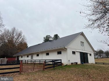 7112 ROCK HILL MILL ROAD , THE PLAINS, VA 20198