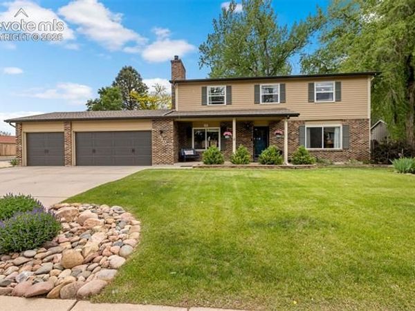 320 W Cheyenne Mountain Boulevard, Colorado Springs, CO 80906