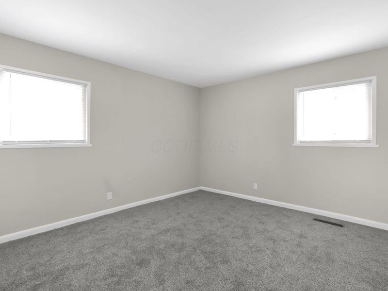 7266 Sabre Avenue, Reynoldsburg, OH 43068 Photo 17