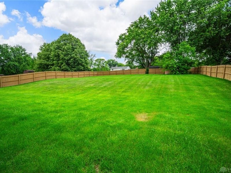 1601 George Washington Drive, Beavercreek, OH 45432 Photo 11