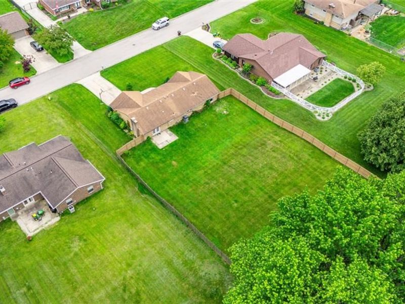 1601 George Washington Drive, Beavercreek, OH 45432 Photo 8