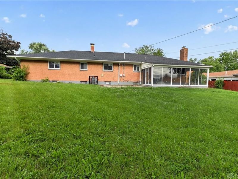 3838 Dorset Drive, Harrison Township, OH 45405 Photo 4