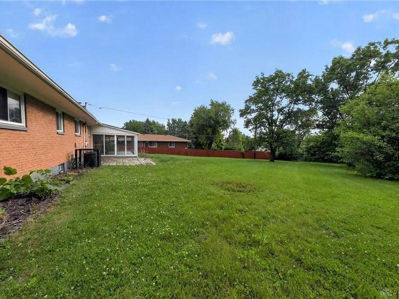 3838 Dorset Drive, Harrison Township, OH 45405 Photo 5