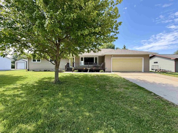 559 Summit Avenue, Monticello, WI 53570