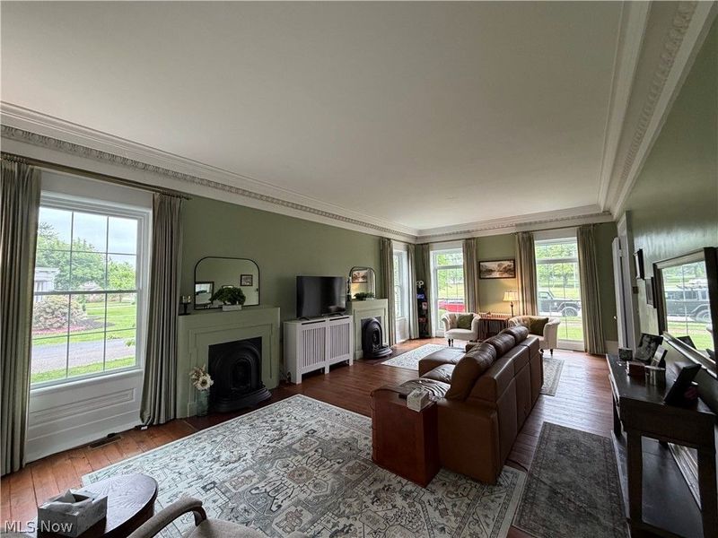 490 E Union Avenue, McConnelsville, OH 43756 Photo 4