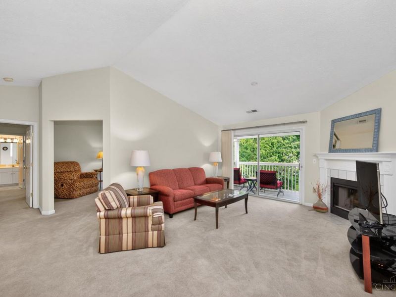 12031 Carrington Lane, Unit 206, Symmes Township, OH 45140 Photo 11