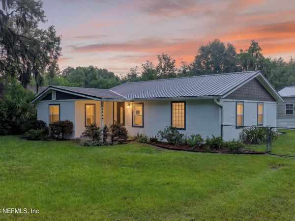 1619 HAMMOND Boulevard, Jacksonville, FL 32221