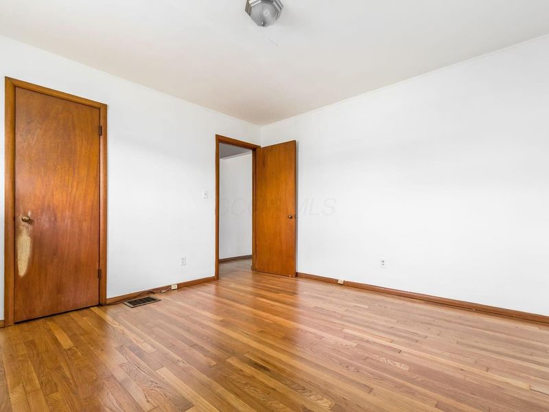 672 E Mithoff Street, Columbus, OH 43206 Photo 13