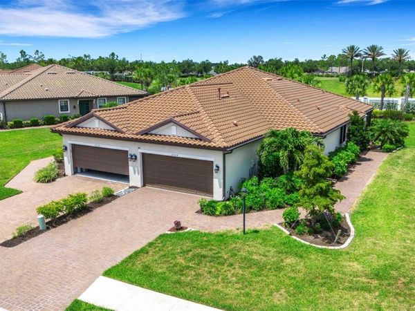 6324 PLATEAU COURT , BRADENTON, FL 34203