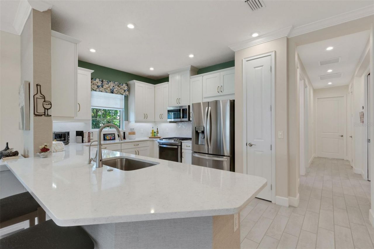 6324 Plateau Court, Bradenton, FL 34203 Photo