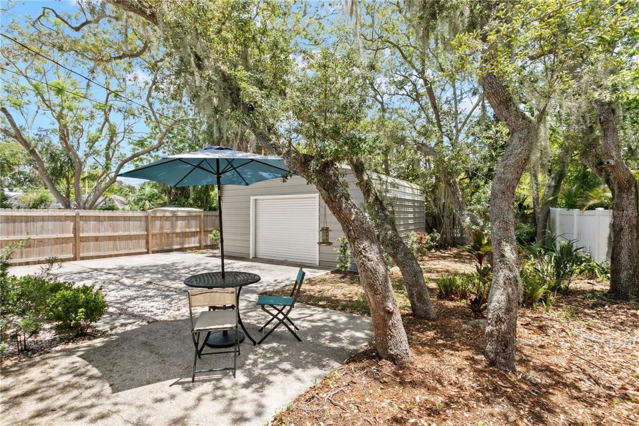 520 Lake Maggiore Boulevard S, Saint Petersburg, FL 33705 Photo
