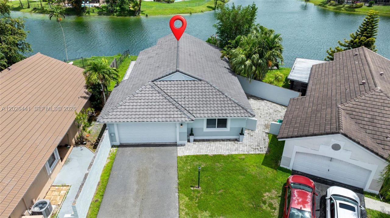 15037 Brighton Ln , Davie, FL 33331 Photo