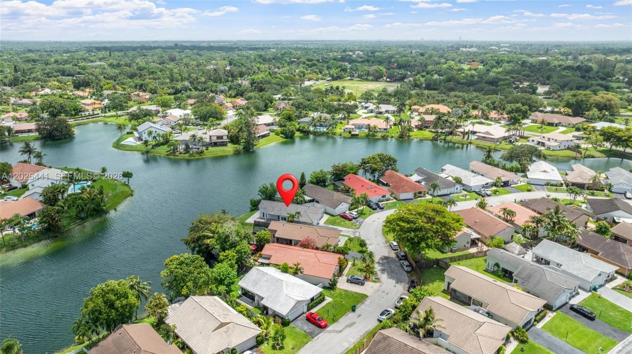 15037 Brighton Ln , Davie, FL 33331 Photo