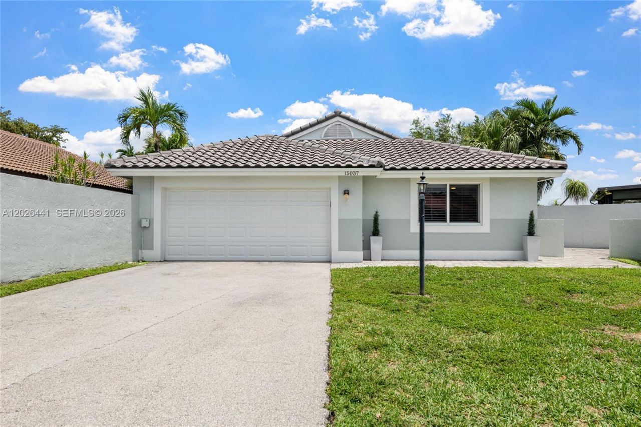 15037 Brighton Ln , Davie, FL 33331 Photo