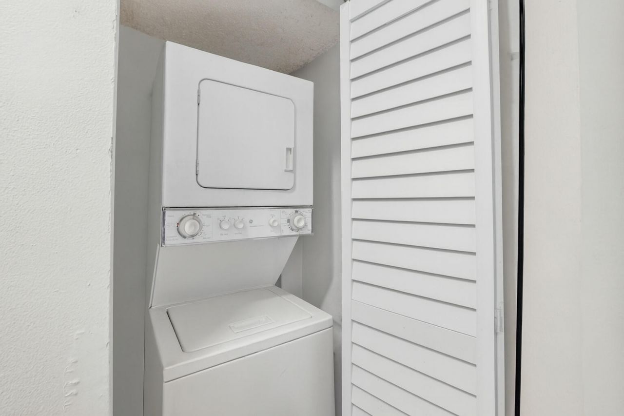 2550 SW 18th Terrace, Unit 2005, Fort Lauderdale, FL 33315 Photo