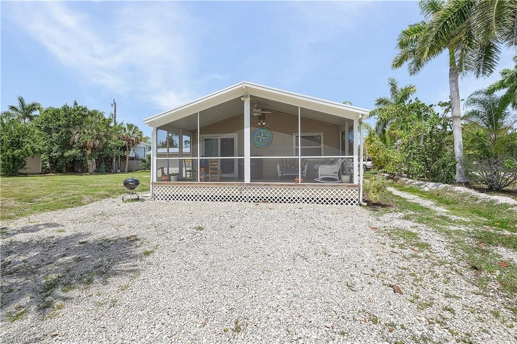 7257 Victory Rd, Bokeelia, FL 33922 Photo