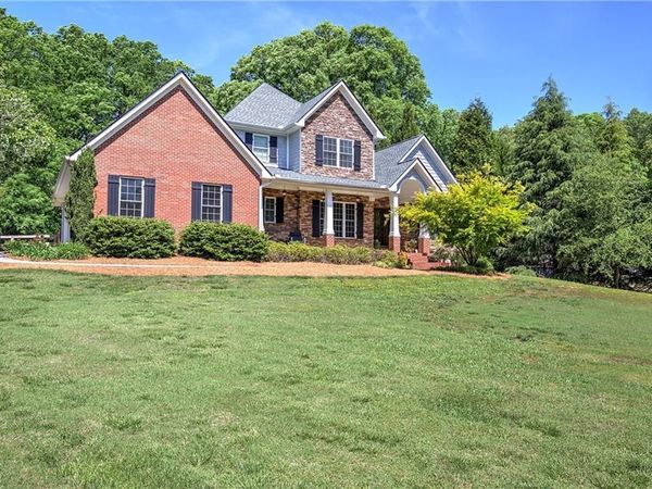 41 McClure Drive NW, Cartersville, GA 30120