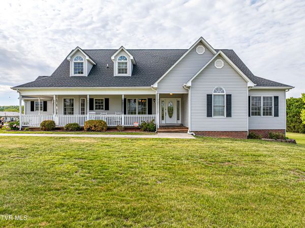 29349 Hawthorne Drive, Meadowview, VA 24361