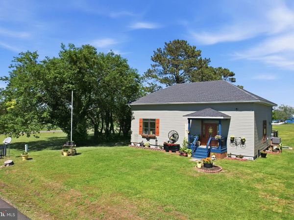 19 CHURCH LANE, LOTTSBURG, VA 22511