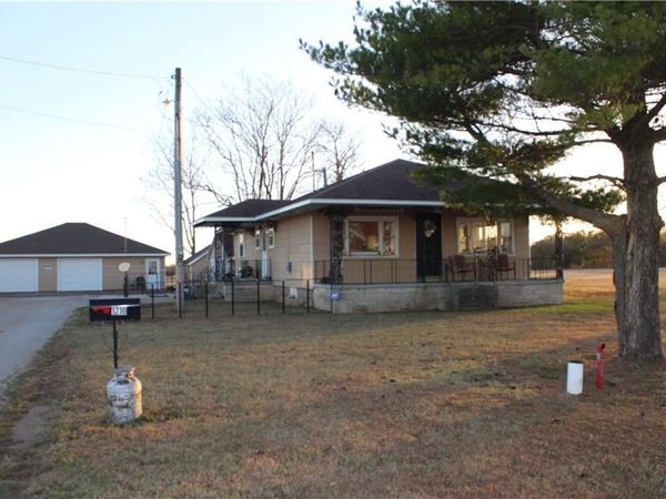 1210 E South Street, Arma, KS 66712