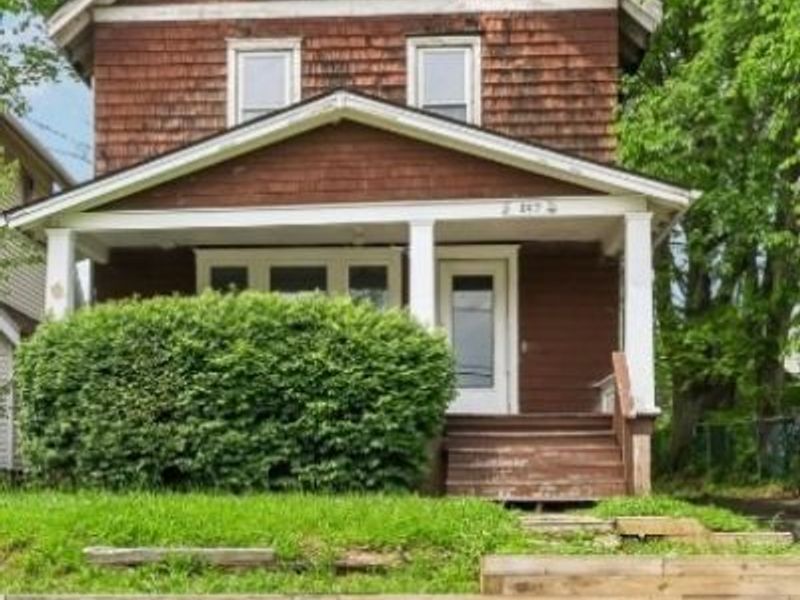 897 Polk Avenue, Akron, OH 44314 Photo 1