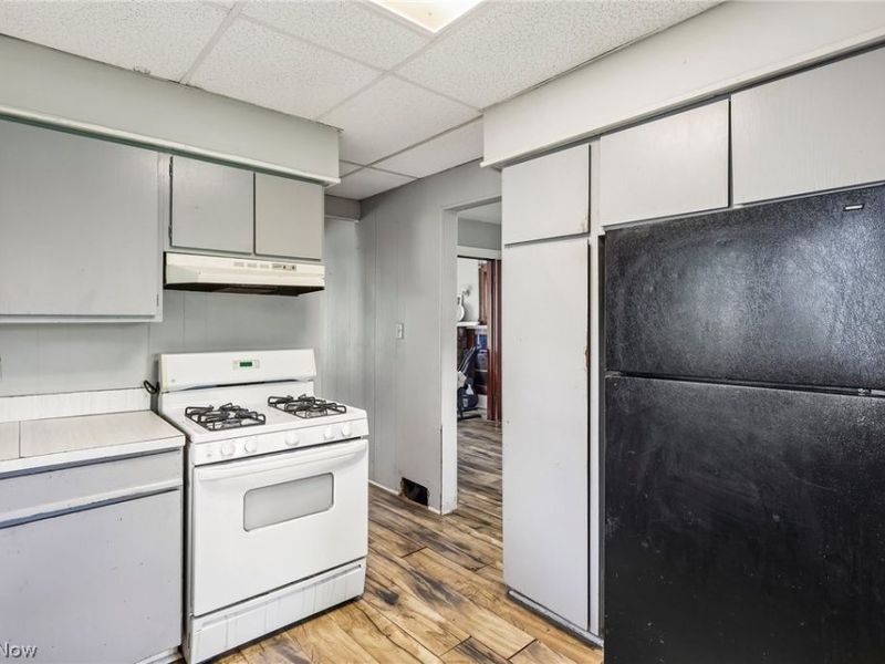 897 Polk Avenue, Akron, OH 44314 Photo 8