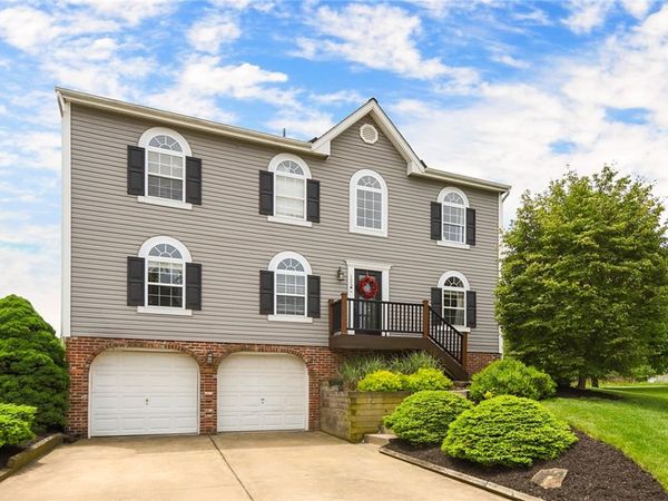 123 Shady Oak Dr, Cranberry Twp, PA 16066