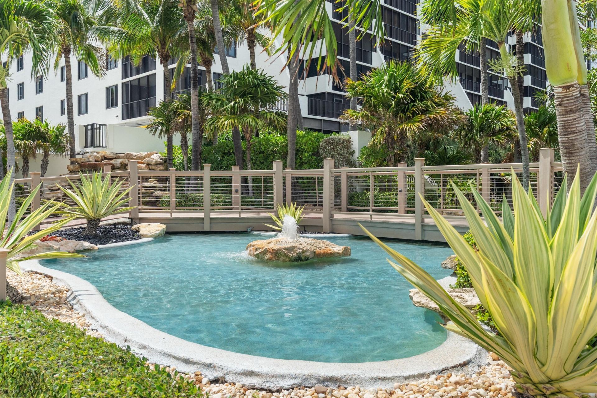 3420 S Ocean Boulevard, Unit 8t, Highland Beach, FL 33487 Photo
