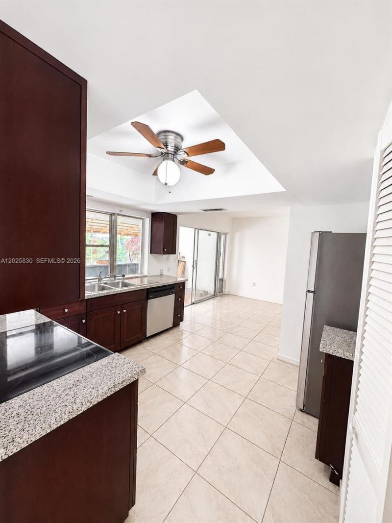 6560 NW 25th Ct , Sunrise, FL 33313 Photo