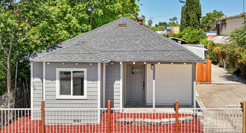 4901 Parker Ave, Sacramento, CA 95820 Photo