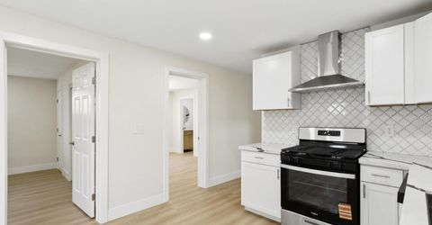 4901 Parker Ave, Sacramento, CA 95820 Photo