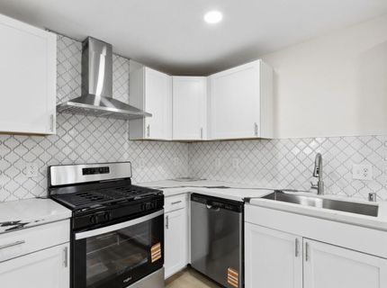 4901 Parker Ave, Sacramento, CA 95820 Photo