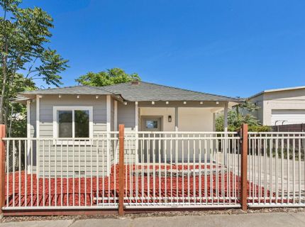 4901 Parker Ave, Sacramento, CA 95820 Photo