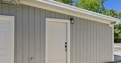 4901 Parker Ave, Sacramento, CA 95820 Photo