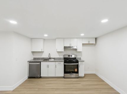 4901 Parker Ave, Sacramento, CA 95820 Photo