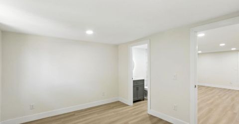 4901 Parker Ave, Sacramento, CA 95820 Photo