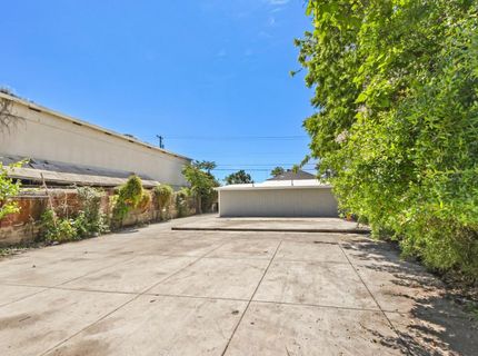 4901 Parker Ave, Sacramento, CA 95820 Photo
