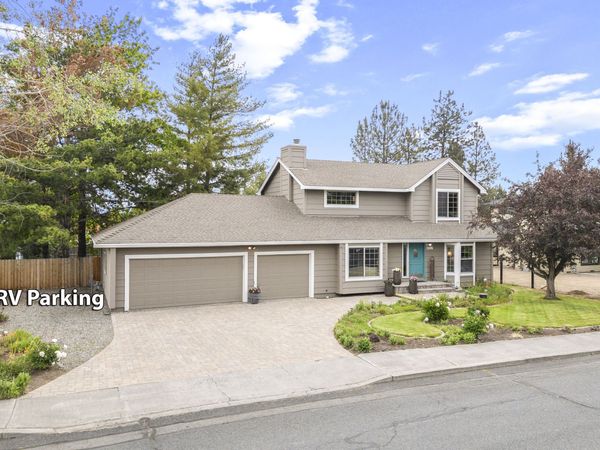 1206 NE Paula Drive, Bend, OR 97701