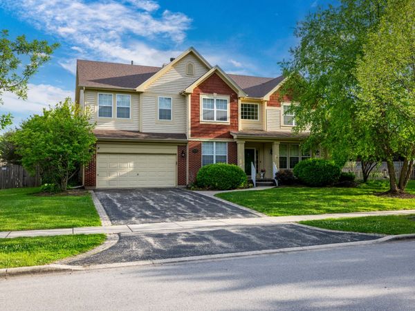 7421 Prescott Lane , Gurnee, IL 60031